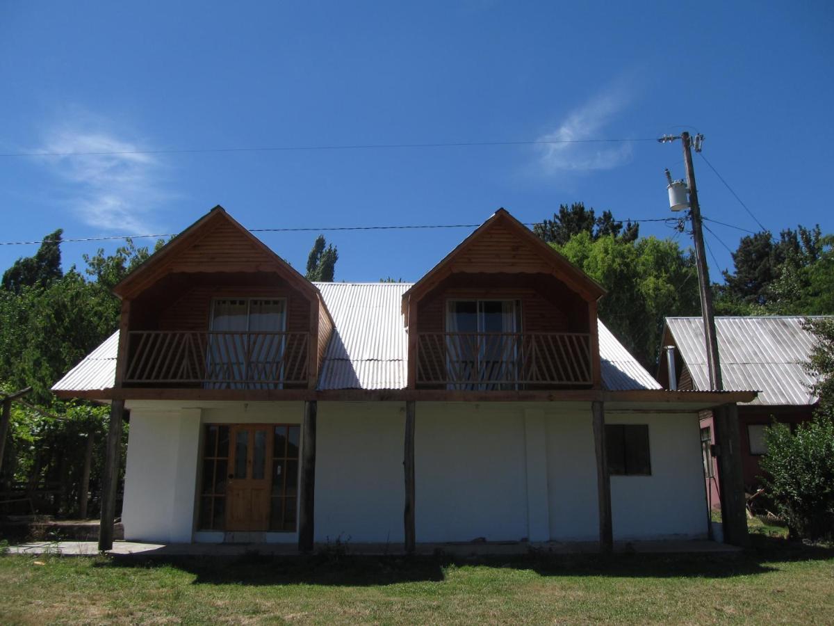 Villa Camping & Hospedaje Rio Laja El Manzano  Exterior foto