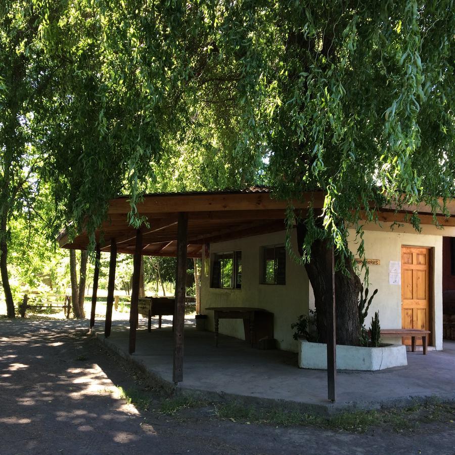 Camping & Hospedaje Rio Laja El Manzano  Exterior foto